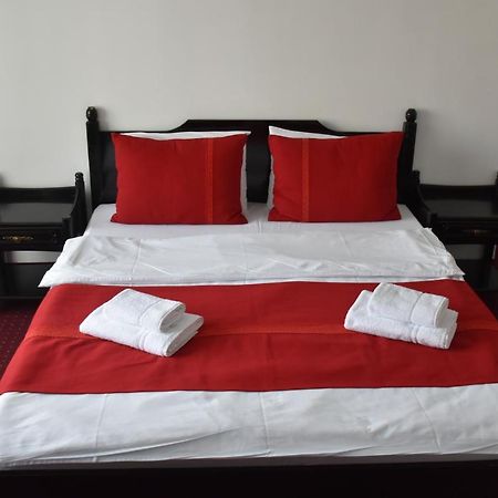 Copou Inn Ясси Екстер'єр фото